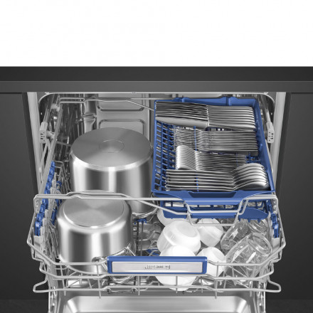 Полностью встраиваемая посудомоечная машина Smeg STL324BQLL Полностью встраиваемая посудомоечная машина Smeg STL324BQLL
